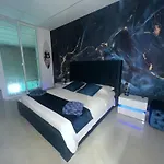 4 Rosario 招待所 *